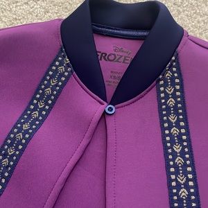 Disney Frozen 2 Cape - Size XS/S - NWOT